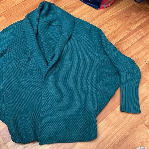 Slouchy Kimono Style Peacock Blue Sweater/Wrap Size Large - Picture 3 of 5